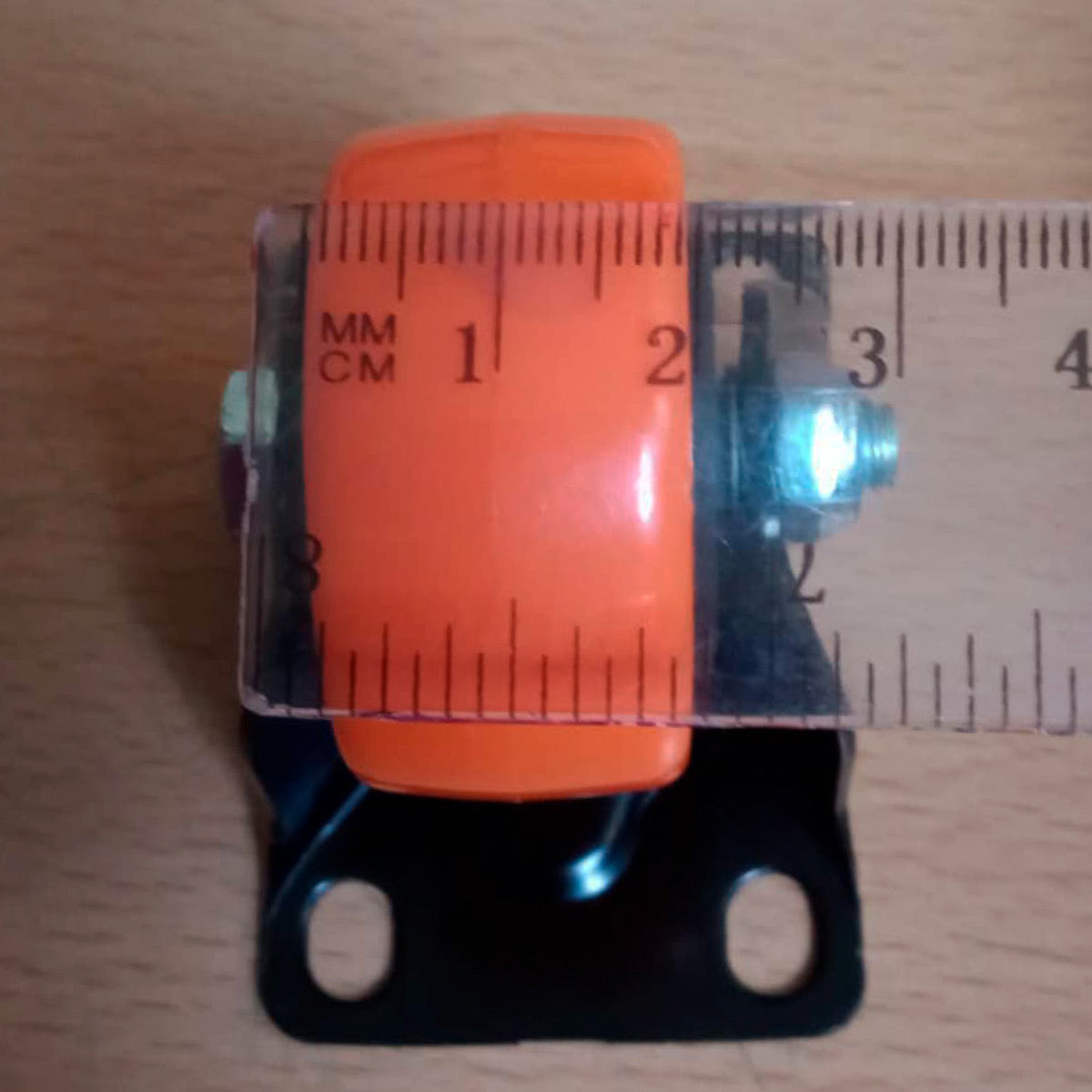 Rueda para cajones de 1 1/2" con base giratoria