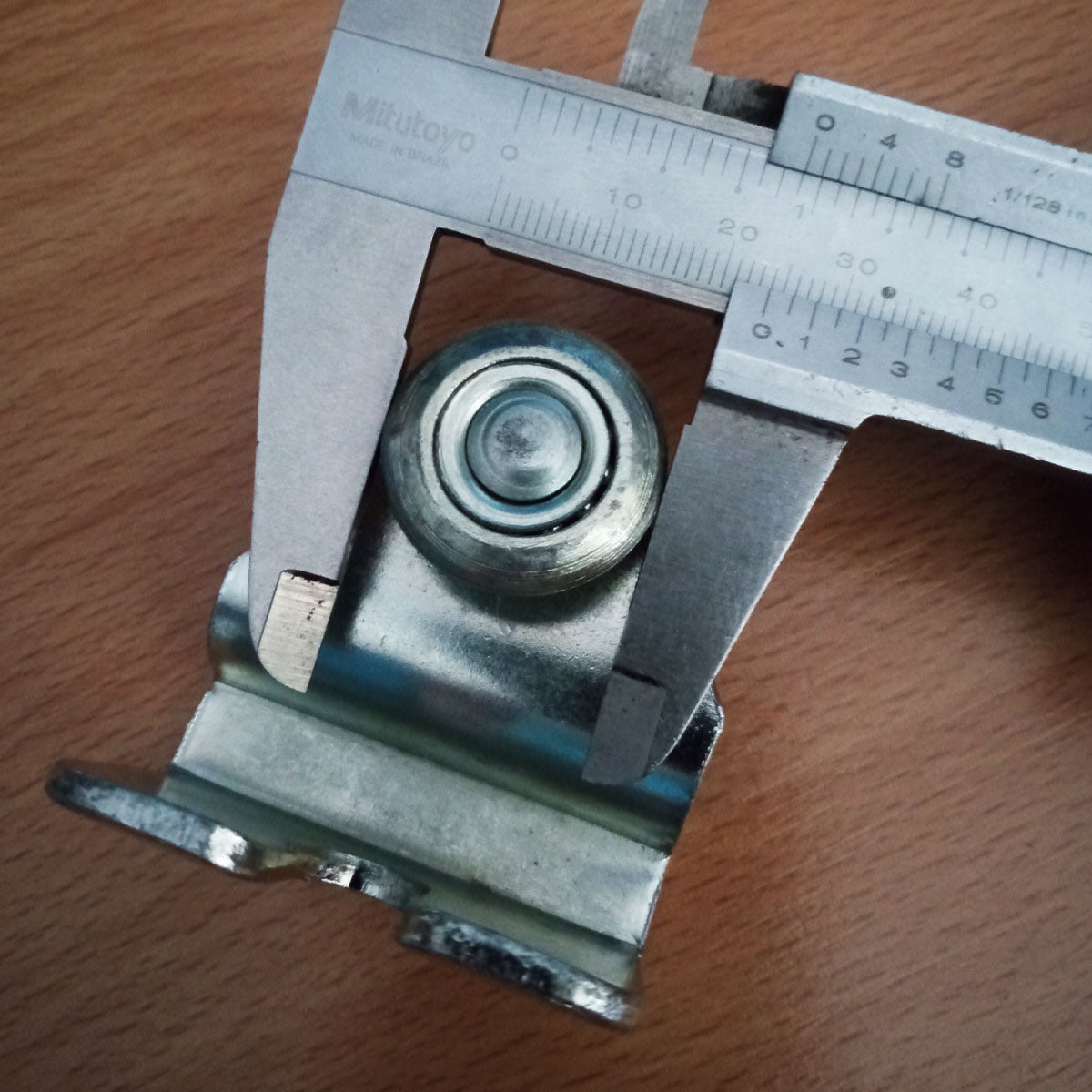 Garrucha para Portón Liviano de 1 1/4" con 2 Ruedas| R25